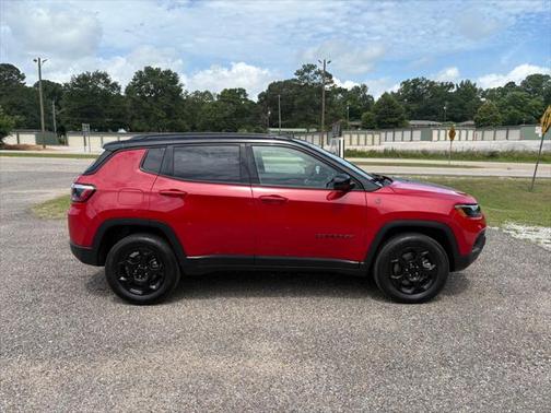 2023 Jeep Compass Trailhawk