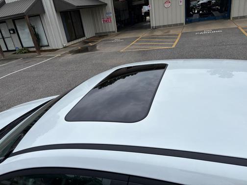 Serenity White 2025 Hyundai ELANTRA SEL