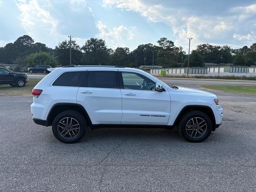 2022 Jeep Grand Cherokee Limited X