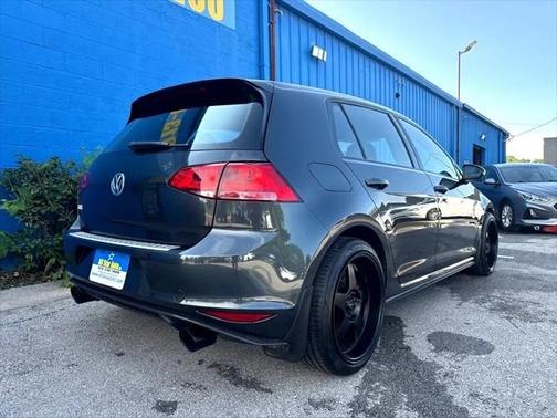2017 Volkswagen Golf GTI 2.0T S 4-Door