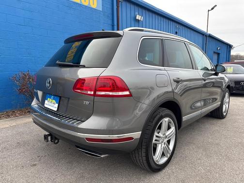2015 Volkswagen Touareg TDI Executive