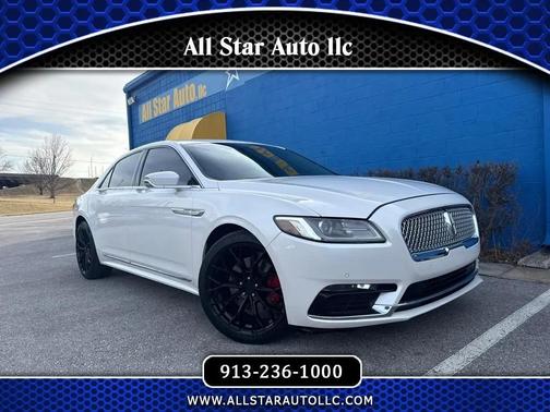 2017 Lincoln Continental Select