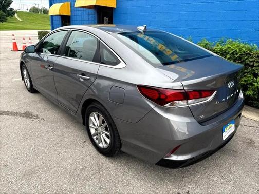 2019 Hyundai SONATA SE
