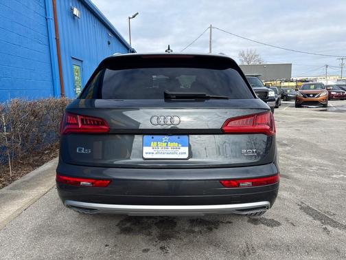 2018 Audi Q5 2.0T Premium Plus