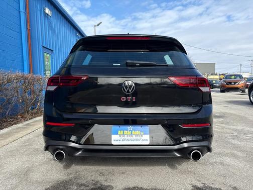 2024 Volkswagen Golf GTI 2.0T S DSG