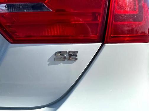 2014 Volkswagen Jetta Auto SE
