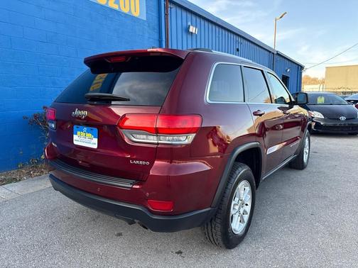 2018 Jeep Grand Cherokee Laredo E