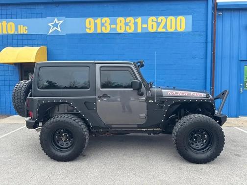 2017 Jeep Wrangler Sport