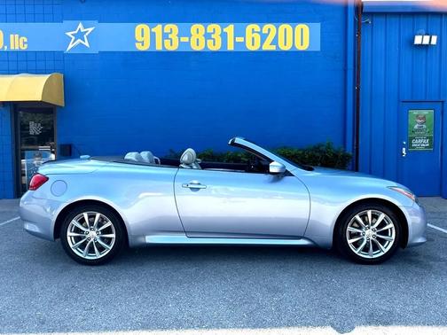 2011 INFINITI G37 Base