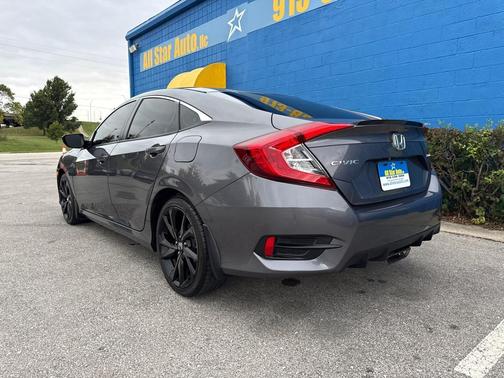 2019 Honda Civic Sport