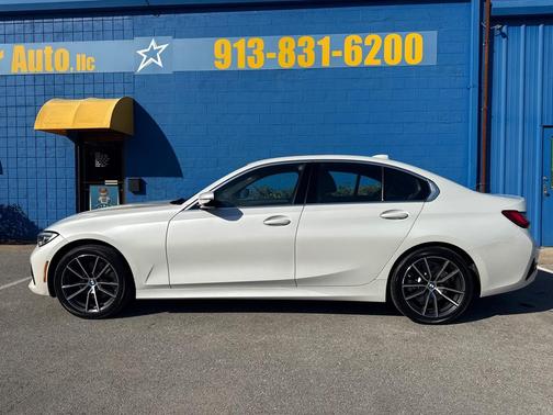 2019 BMW 330 xDrive