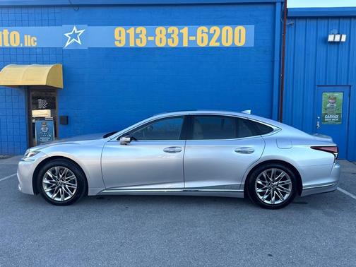 2018 Lexus LS 500h Base