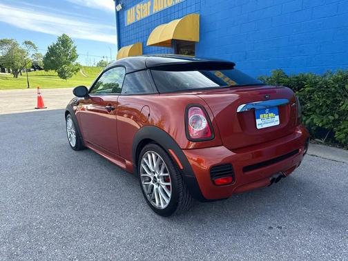 ORANGE 2012 MINI Cooper S Base