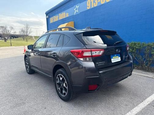 GRAY 2019 Subaru Crosstrek 2.0i Premium