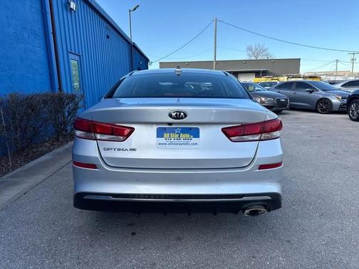 2020 Kia Optima LX