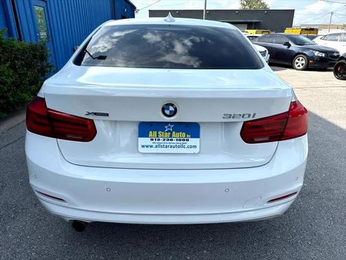 2017 BMW 320 i