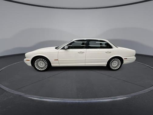 2005 Jaguar XJ Vanden Plas