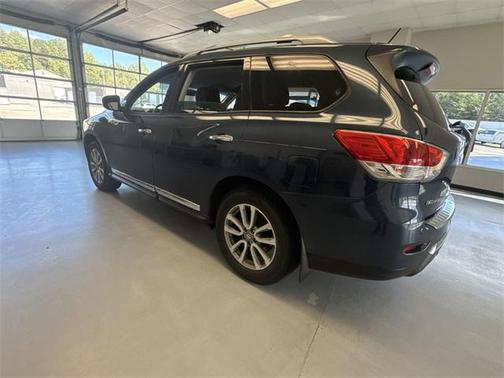2014 Nissan Pathfinder SL