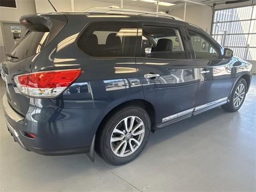 2014 Nissan Pathfinder SL