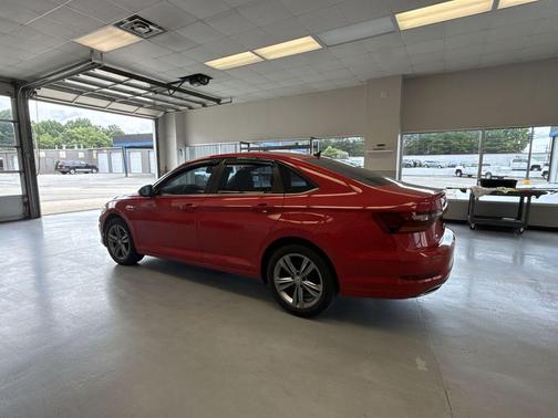 2019 Volkswagen Jetta 1.4T R-Line