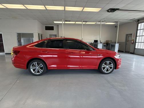 2019 Volkswagen Jetta 1.4T R-Line