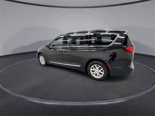 2020 Chrysler Pacifica Touring-L