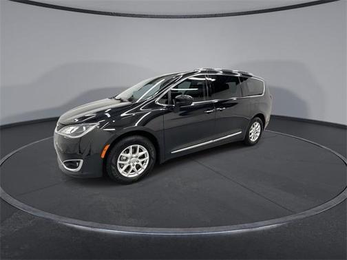 2020 Chrysler Pacifica Touring-L