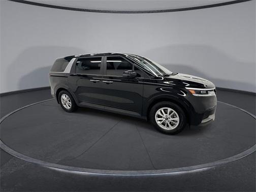 2022 Kia Carnival LXS