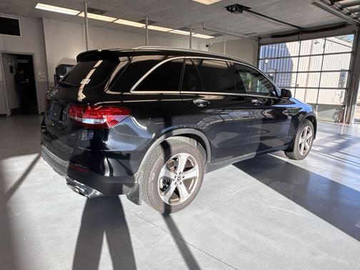 2016 Mercedes-Benz GLC-Class GLC 300