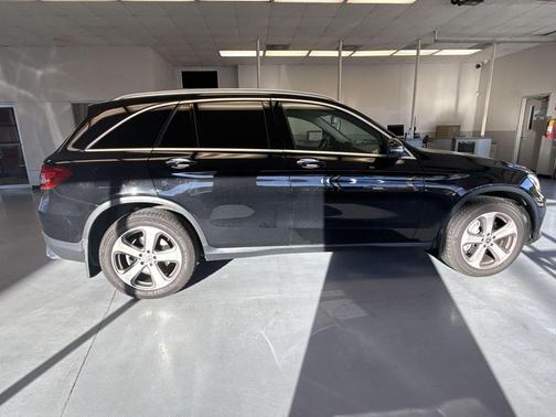 2016 Mercedes-Benz GLC-Class GLC 300