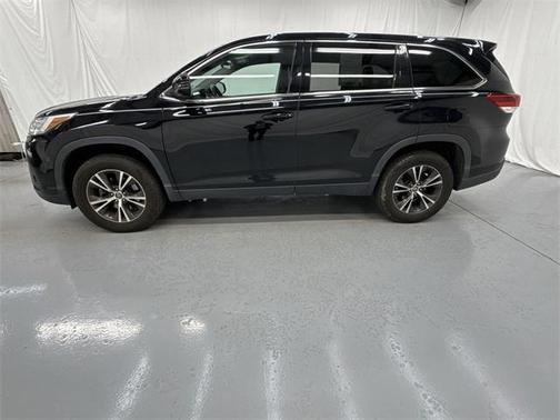 2019 Toyota Highlander LE Plus