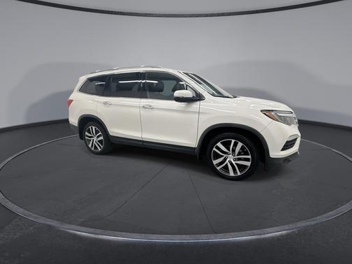 2017 Honda Pilot Elite