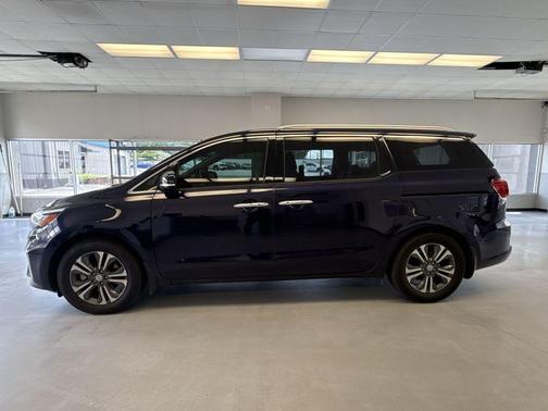 2019 Kia Sedona SX