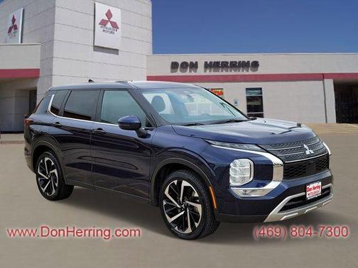 2023 Mitsubishi Outlander SE