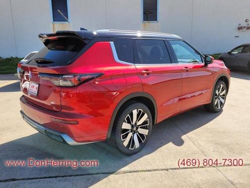 2025 Mitsubishi Outlander SEL