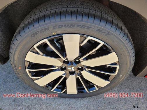 2025 Mitsubishi Outlander SEL