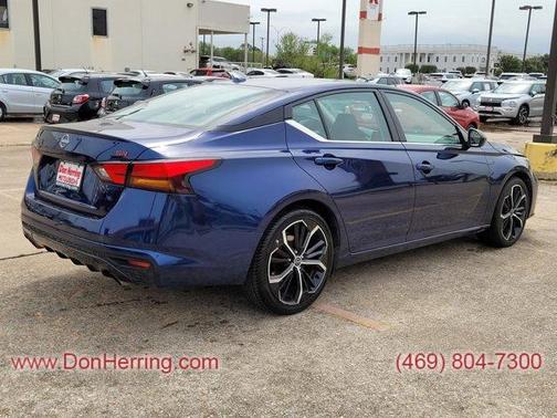 2023 Nissan Altima 2.5 SR