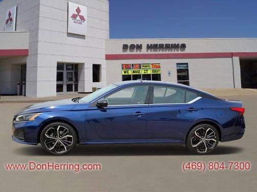 2023 Nissan Altima 2.5 SR