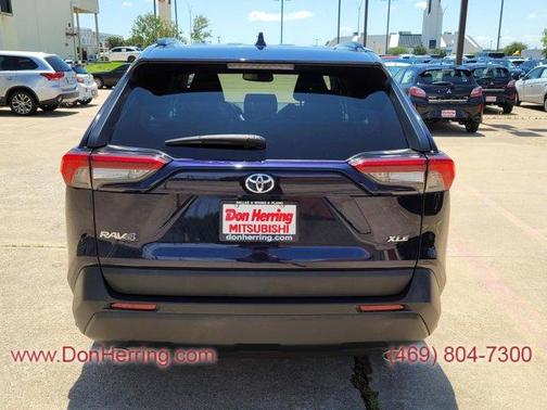 2020 Toyota RAV4 XLE