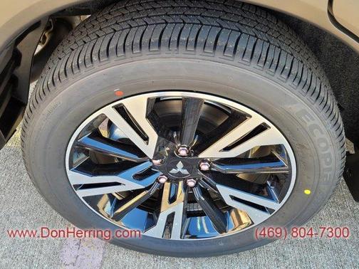 2025 Mitsubishi Eclipse Cross SE