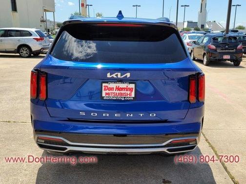 2022 Kia Sorento SX