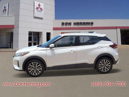 2023 Nissan Kicks SV