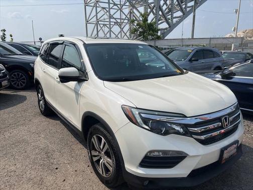 2017 Honda Pilot EX