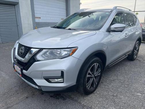 2018 Nissan Rogue SV