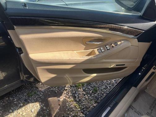 2011 BMW 535 i