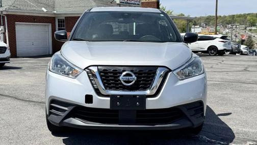 2020 Nissan Kicks S