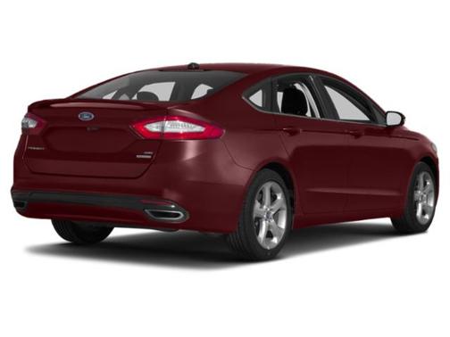 Tangerine Scream Tri-Coat Paint 2015 Ford Fusion SE
