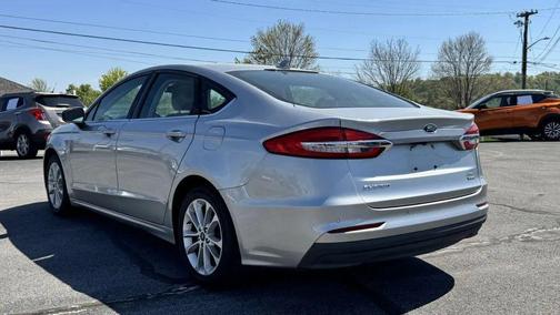 2020 Ford Fusion Hybrid SE