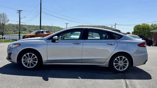 2020 Ford Fusion Hybrid SE