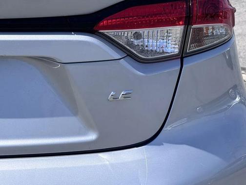 Silver Sky Metallic 2024 Toyota Corolla LE